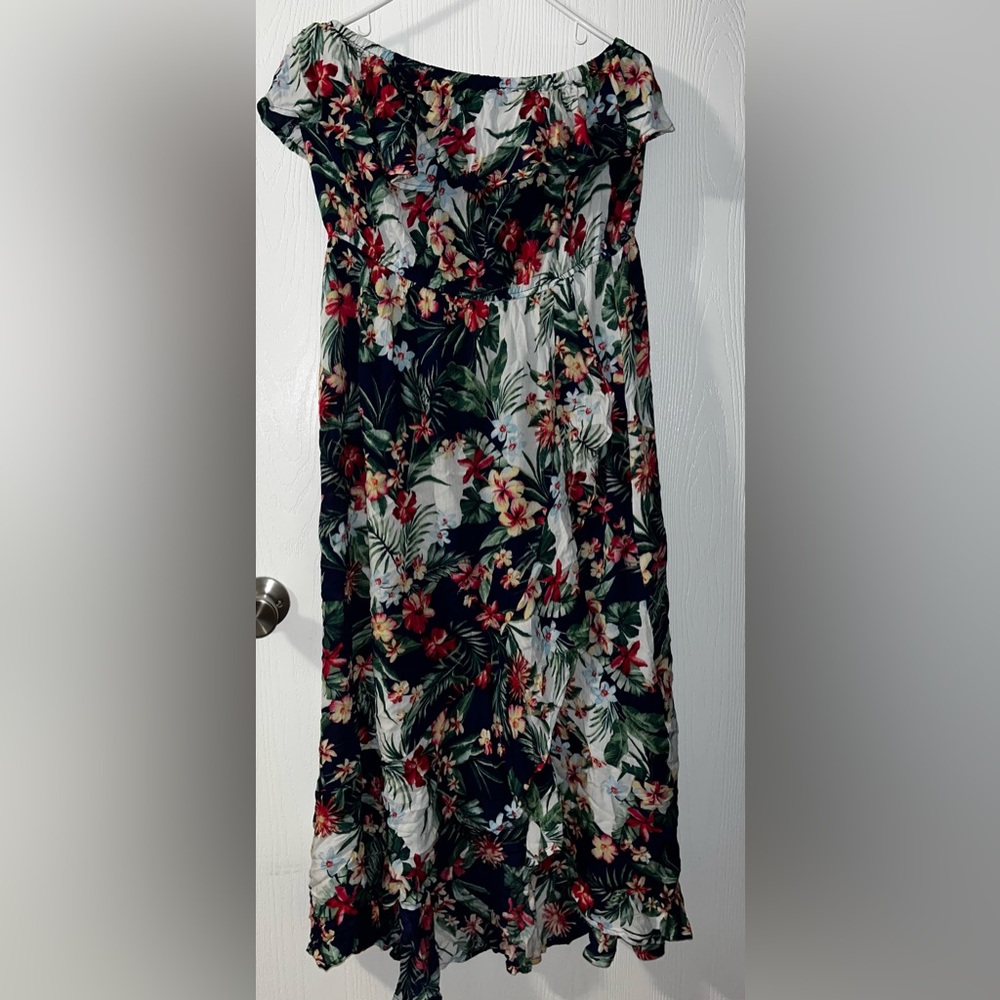Sofia Jeans by Sofia Vergara Women's L Strapless Maxi Dress with Ruffle Hem A58